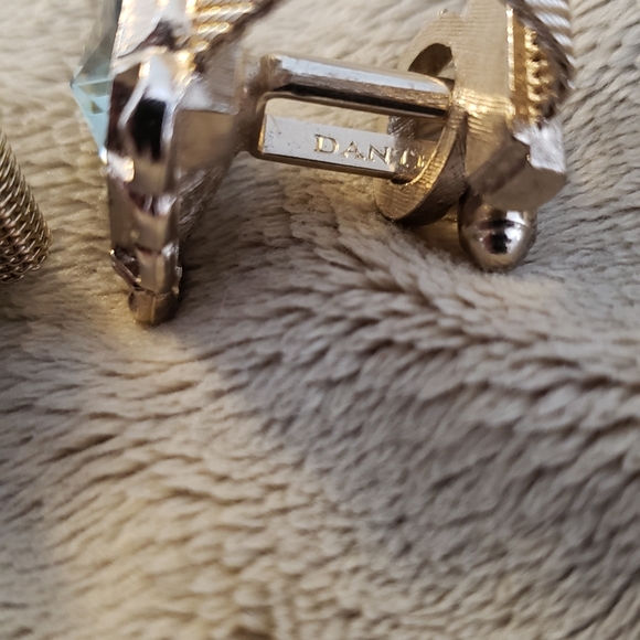 Designer cufflinks by DANTE gold mesh and emerald gem - Picture 9 of 12